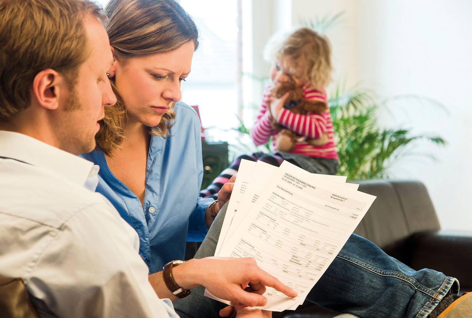 Hohe Energiepreise belasten viele Haushalte. Die energetische Modernisierung des Eigenheims zahlt sich finanziell dauerhaft aus | © djd/Saint-Gobain Weber GmbH/Matthias Duschner