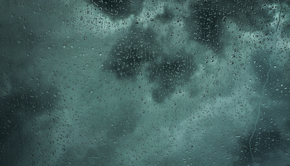 Raindrops | © Unsplash / Valentin Müller